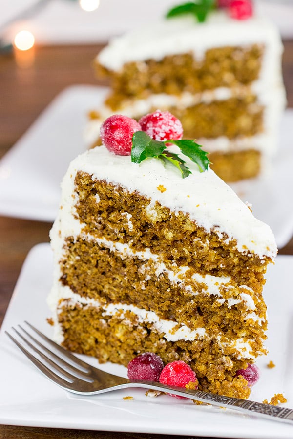 Gingerbread Cake with Vanilla Bean Frosting | Excellent holiday dessert