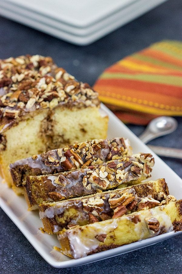 Swirled Cinnamon Bread | Perfect sweet treat for chilly fall days! 🍂🍂