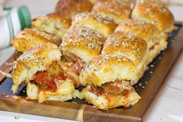 Pull Apart Meatball Sliders | Topped with garlic butter!