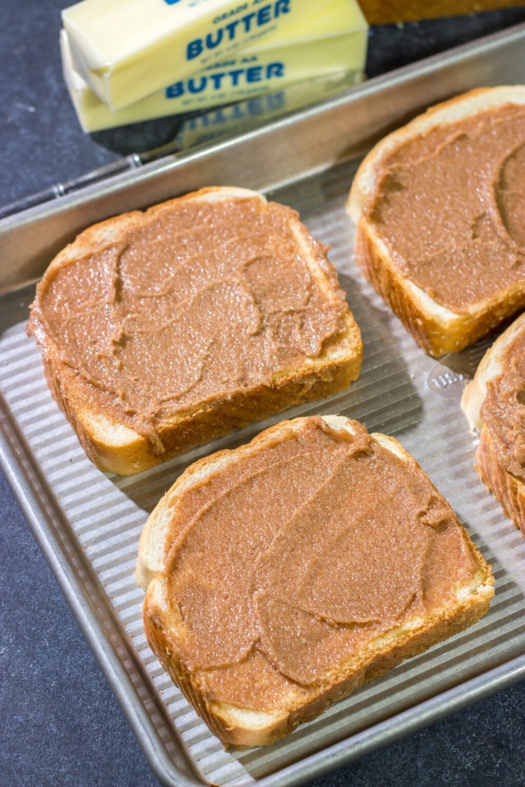Homemade Cinnamon Toast Simple recipe for the BEST cinnamon toast!