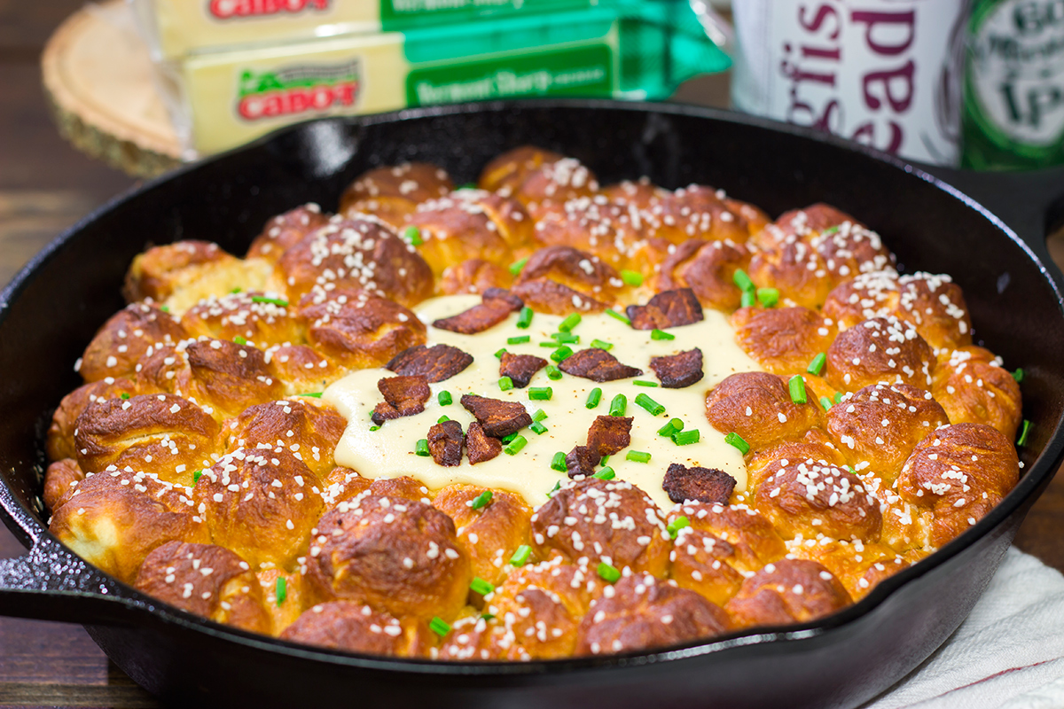 Pretzel Bites and Beer Cheese Dip - CPA: Certified Pastry Aficionado