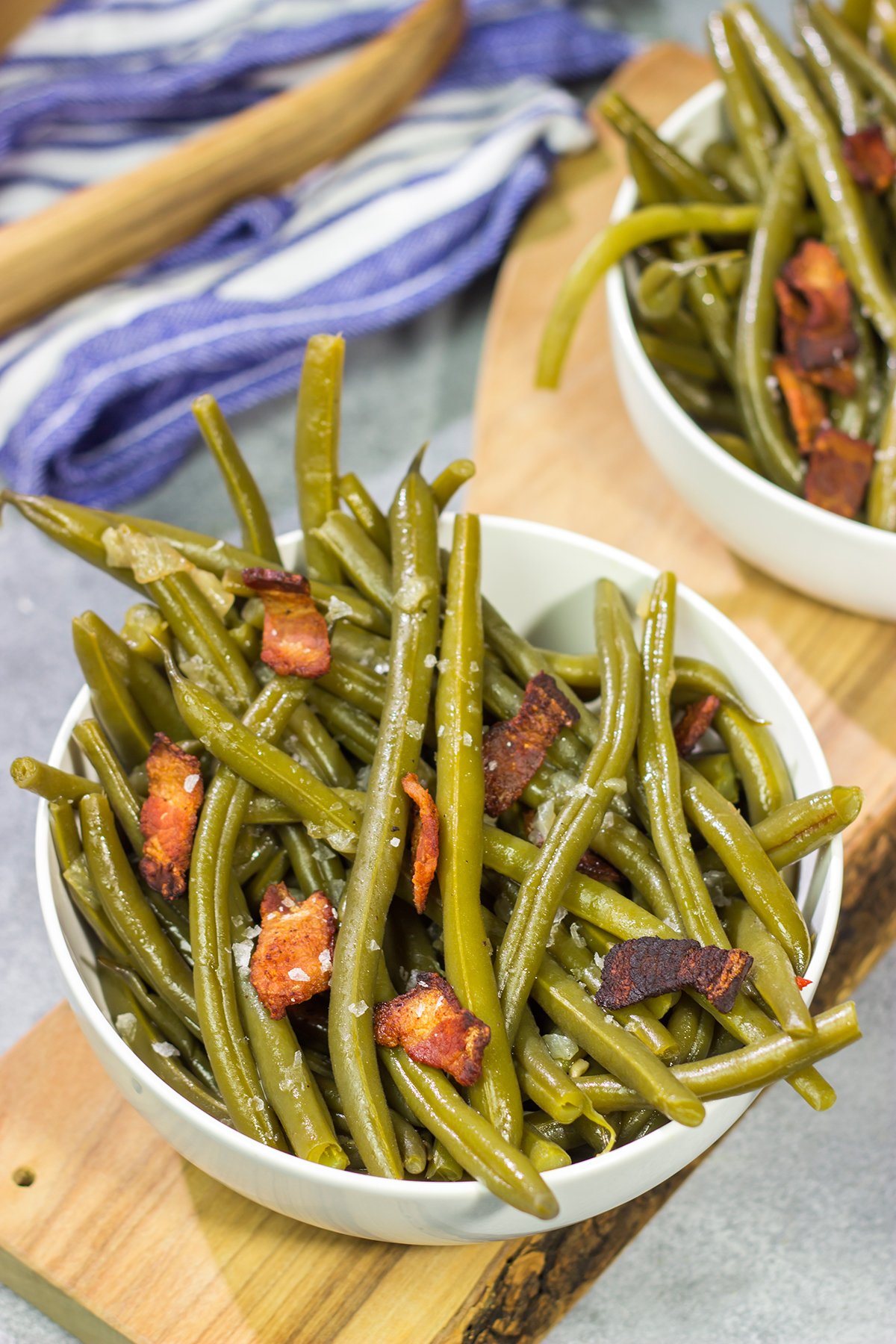 How To Make Slow Cooker Green Beans Recipe (Easy Side Dish)