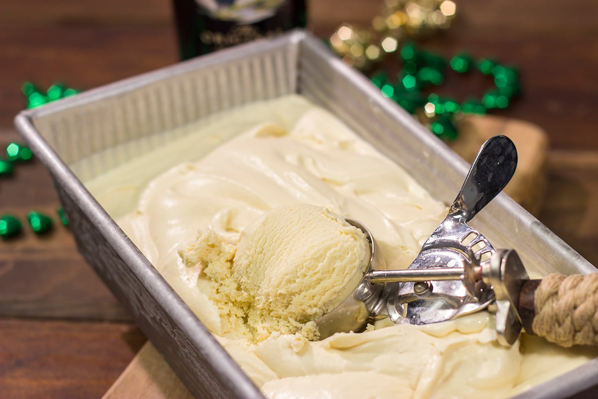 This Bailey's Ice Cream is a fantastic way to celebrate St. Patrick's Day! It's boozy, creamy and absolutely delicious.