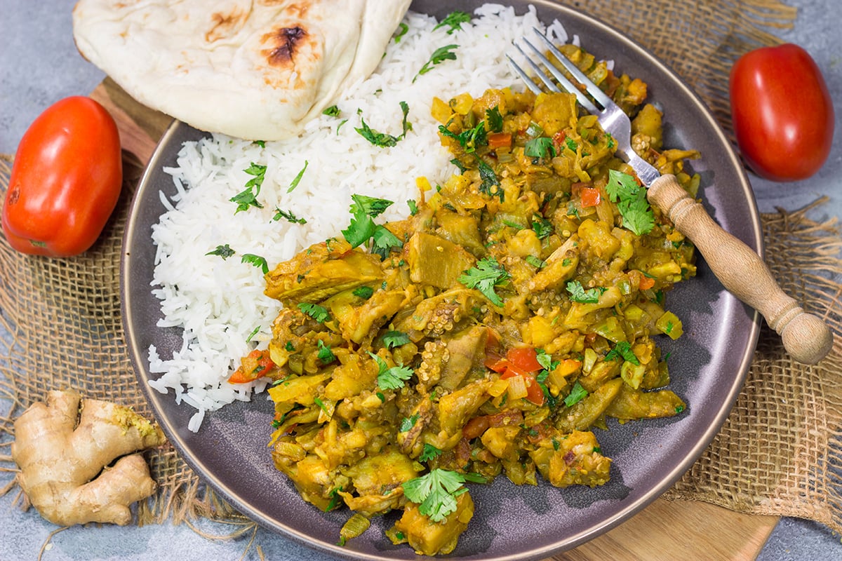 Looking for a different way to cook eggplant? Popular in northern India, Baingan Bharta is a vegetarian Indian recipe that is packed with flavor!