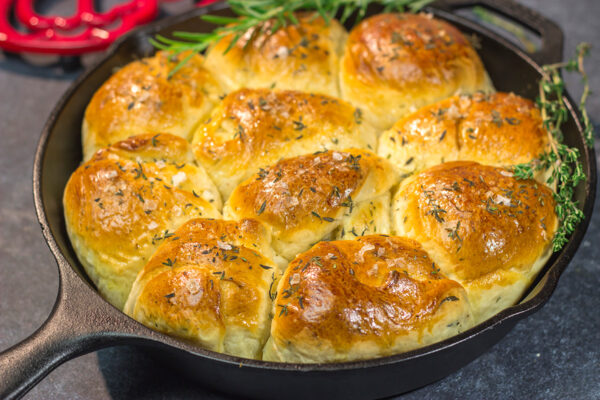 Herbed Dinner Rolls Spicedblog herbed-dinner-rolls-spicedblog