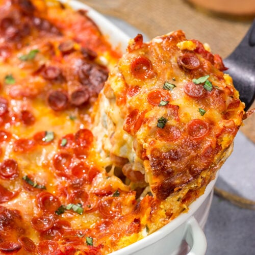 Pizza or lasagna? Why not go for both in this fun mash-up of two favorite comfort foods? This Pepperoni Pizza Lasagna is sure to be a family favorite!