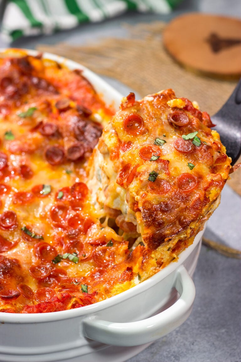 Pizza or lasagna? Why not go for both in this fun mash-up of two favorite comfort foods? This Pepperoni Pizza Lasagna is sure to be a family favorite!