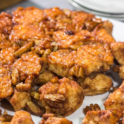 Pull out the slow cooker! This Slow Cooker Monkey Bread only requires 10 minutes of prep time. Then just sit back and wait for gooey, warm cinnamon bread!