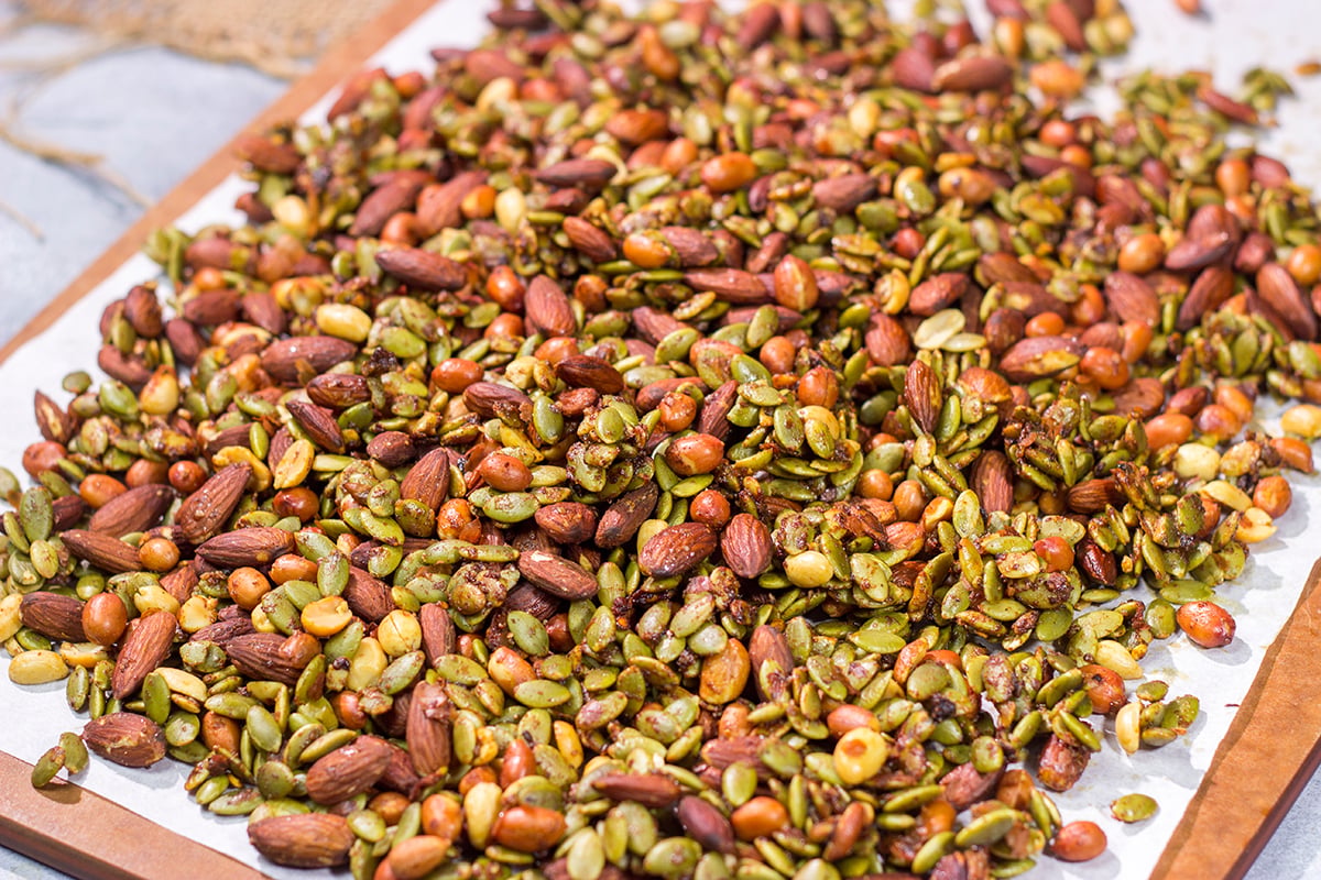 These Sweet and Spicy Grilled Nuts are an irresistible summer snack. They go really well with a cold beer on a hot summer afternoon!