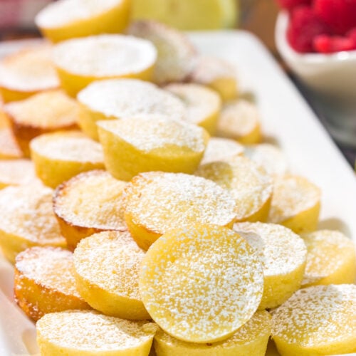 These Bite-Sized Lemon Pies are easy to make...and even easier to eat! The pies pretty much make themselves, and they taste amazing. Make a batch this weekend!