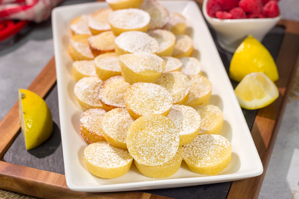 These Bite-Sized Lemon Pies are easy to make...and even easier to eat! The pies pretty much make themselves, and they taste amazing. Make a batch this weekend!